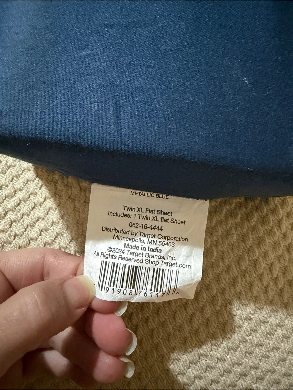 Threshold Twin XL Size 400 Thread Count Performance Flat Sheet - Metallic Blue